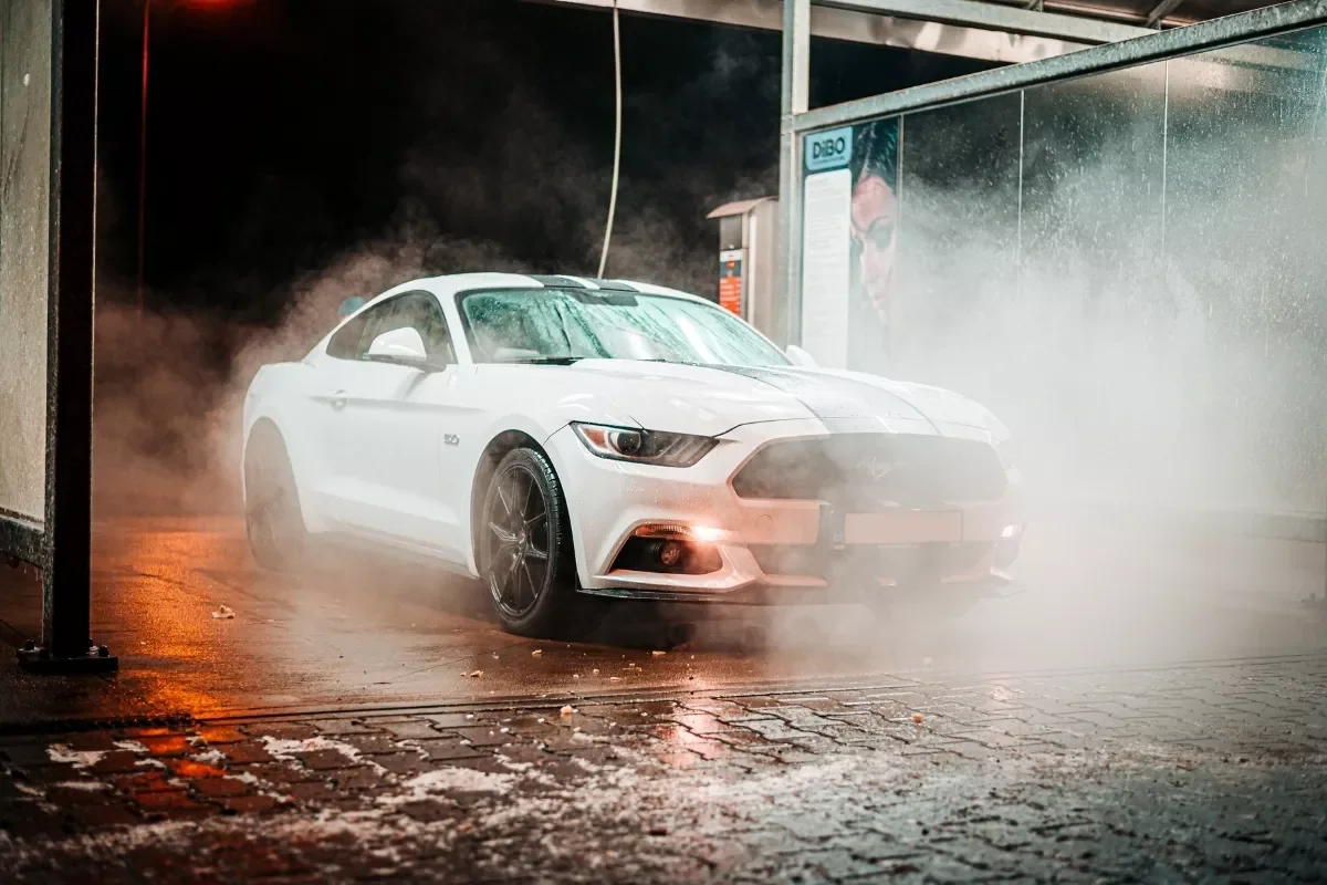 Mobile car wash service in Abu Dhabi